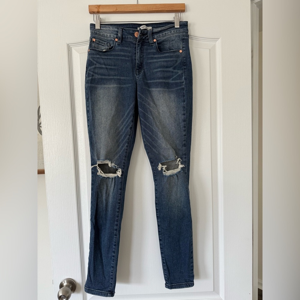 refuge - Busted Knee Skinny Jeans - Size 2